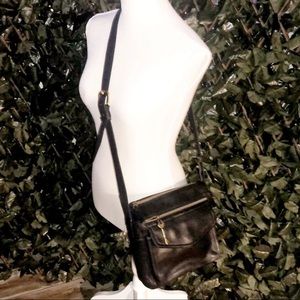 FOSSIL Black Leather Crossbody Bag